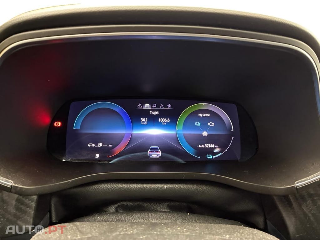 Renault Arkana E-Tech RS Line Fast Track