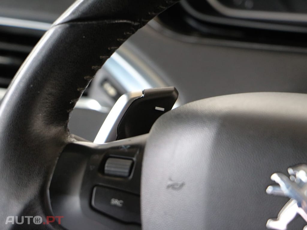 Peugeot 208 1.6 e-HDi Allure 2-Tronic