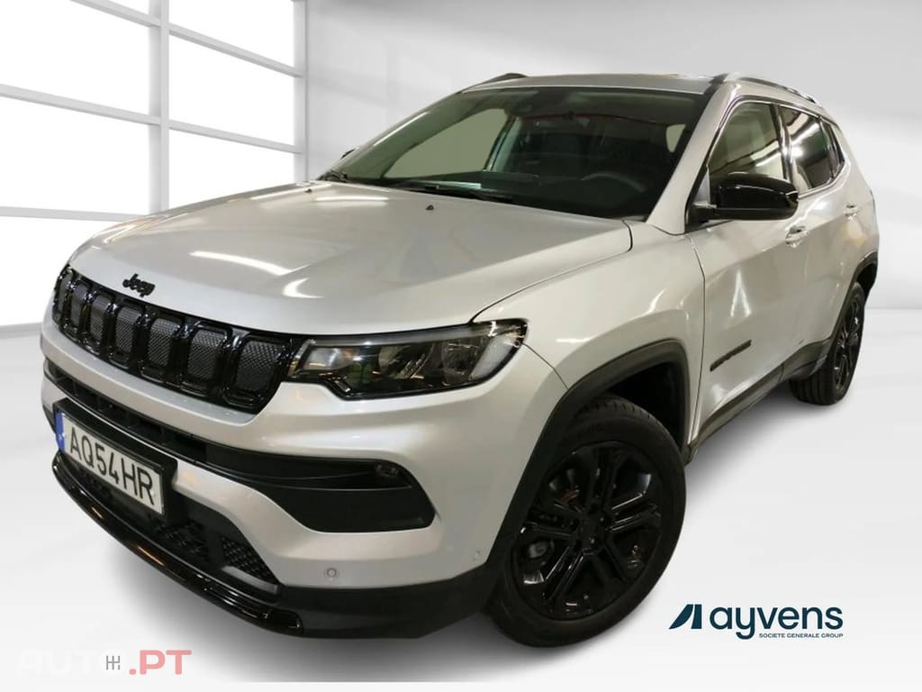 Jeep Compass 1.6 MultiJet Night Eagle