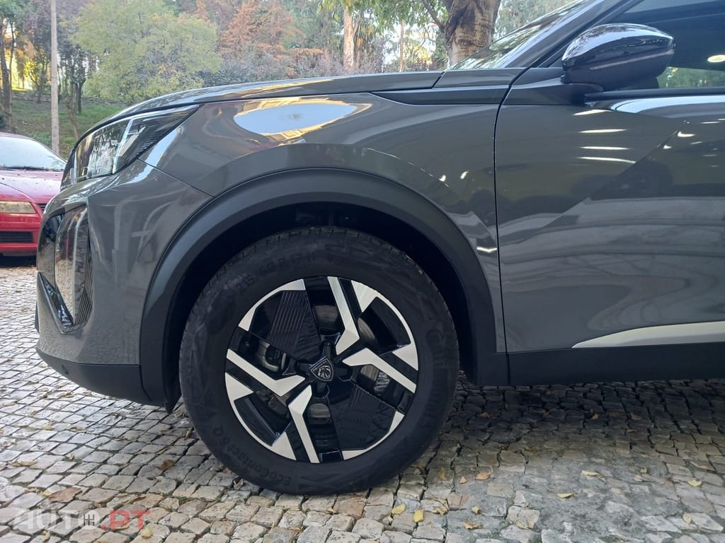 Peugeot 2008 1.2 Hybrid Allure e-DCS6