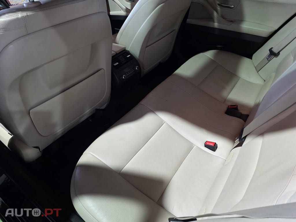 BMW 525 d Line Luxury Auto