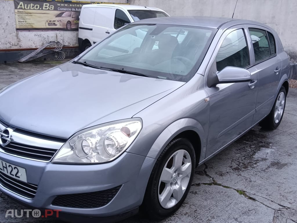 Opel Astra 1.3 CDTi Edition