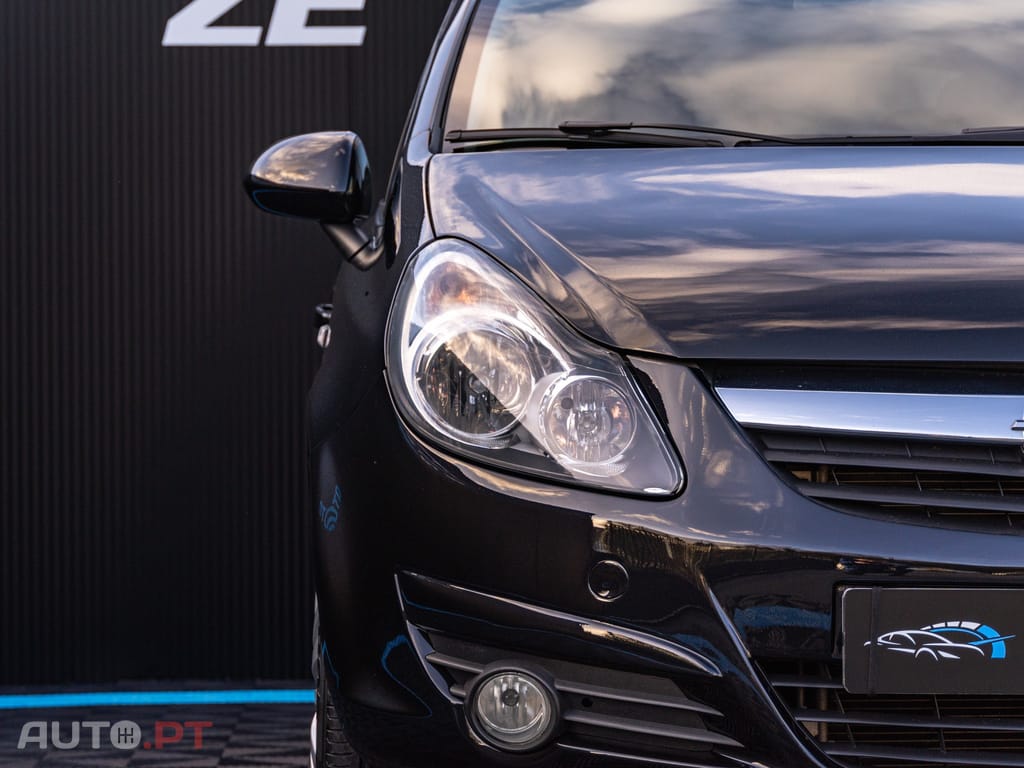 Opel Corsa 1.2 