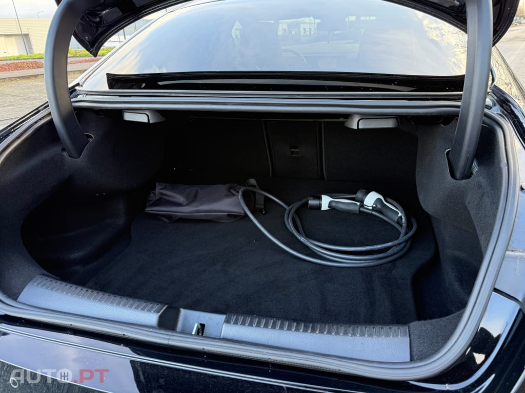 Mercedes-Benz CLA 250 e 8G-DCT Edition AMG Line