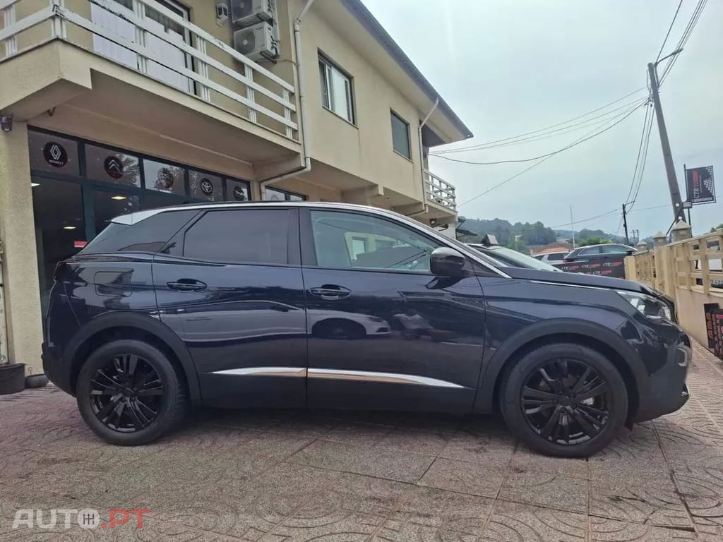 Peugeot 3008  Puretech 130 Stop Start Allure
