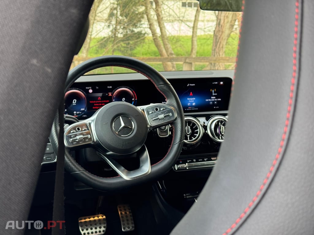 Mercedes-Benz CLA 250 e Shooting Brake AMG Line