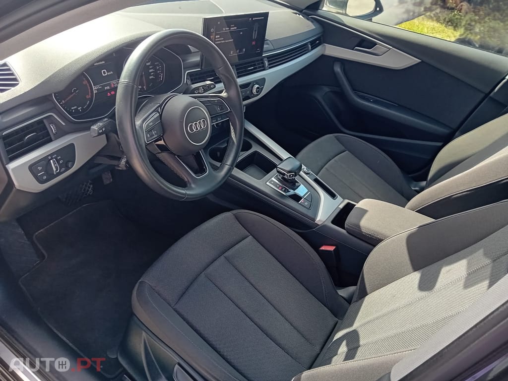 Audi A4 Avant 30 tdi S Tronic - Nacional