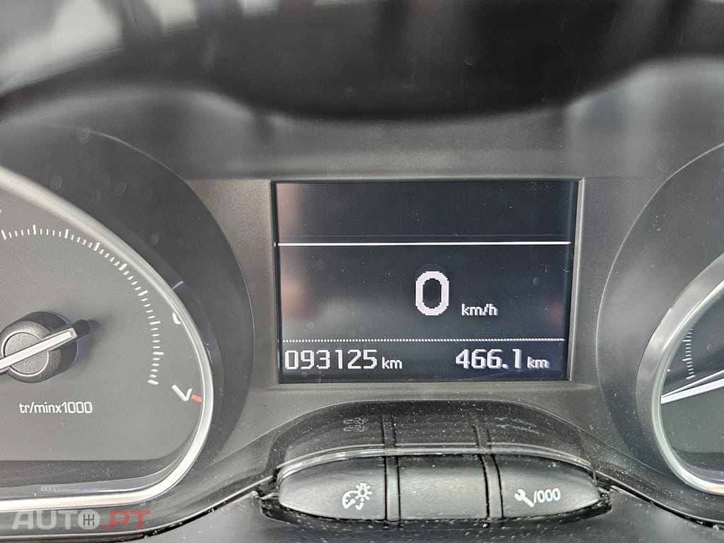 Peugeot 2008 1.2 PureTech Active