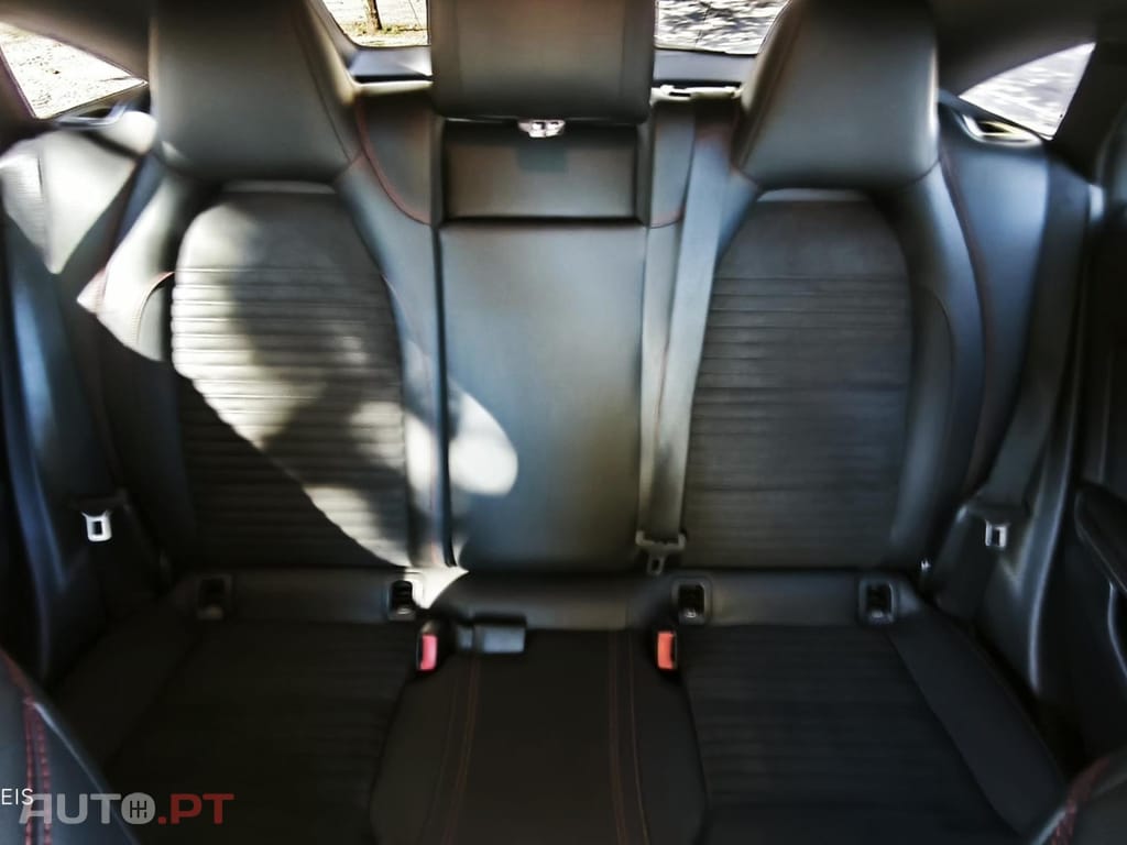 Mercedes-Benz CLA 200 d Shooting Brake AMG Line Aut.