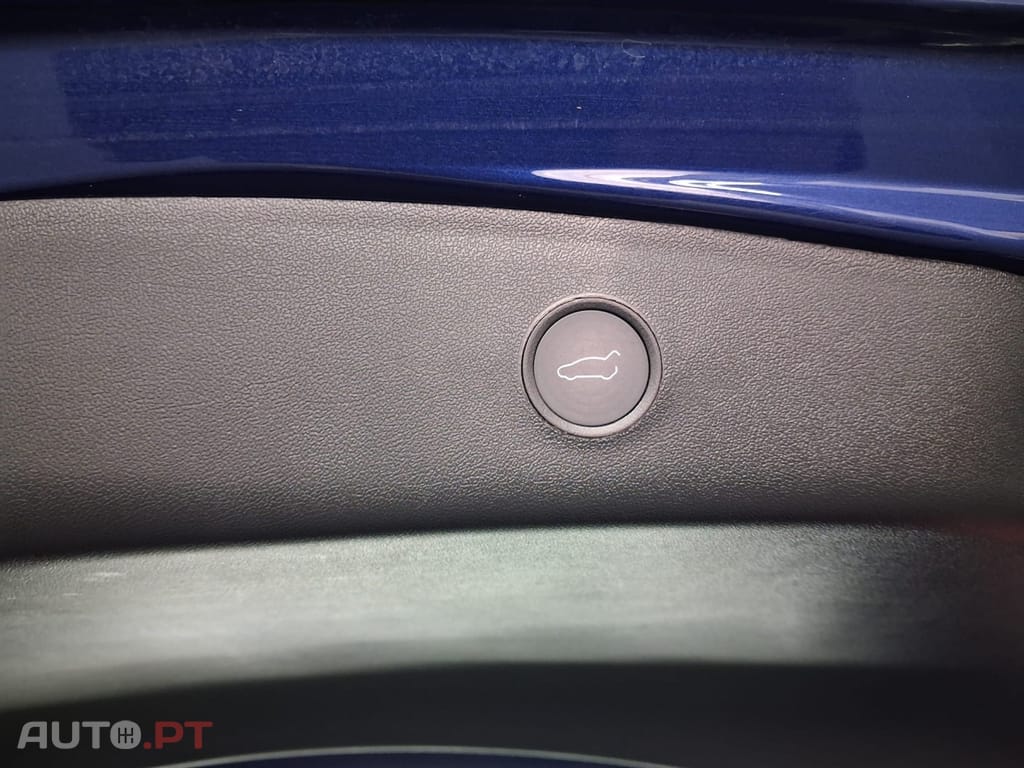 Tesla Model 3 Tração Traseira