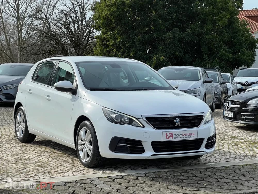 Peugeot 308 1.5 BlueHDi Business Line