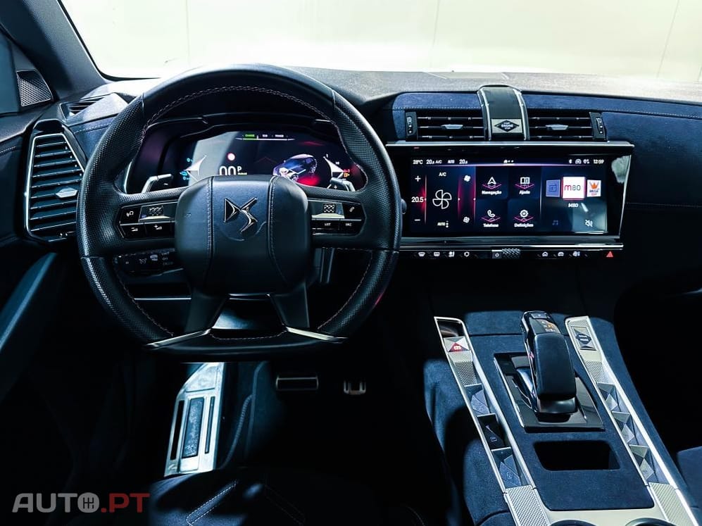 DS DS7 Crossback E-Tense Performance Line EAT8