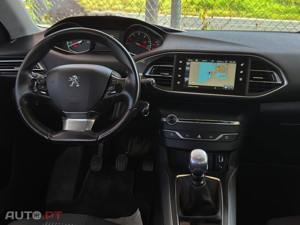 Peugeot 308 1.6 BlueHDi Allure