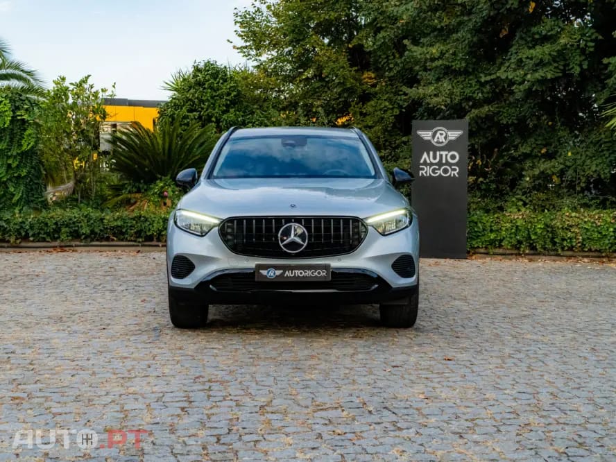 Mercedes-Benz GLC 300 e 4Matic 9G-TRONIC AMG Line Advanced