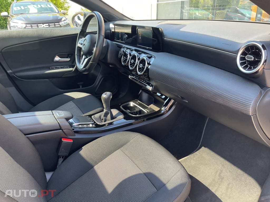 Mercedes-Benz CLA 180 d Shooting Brake Progressive Aut.
