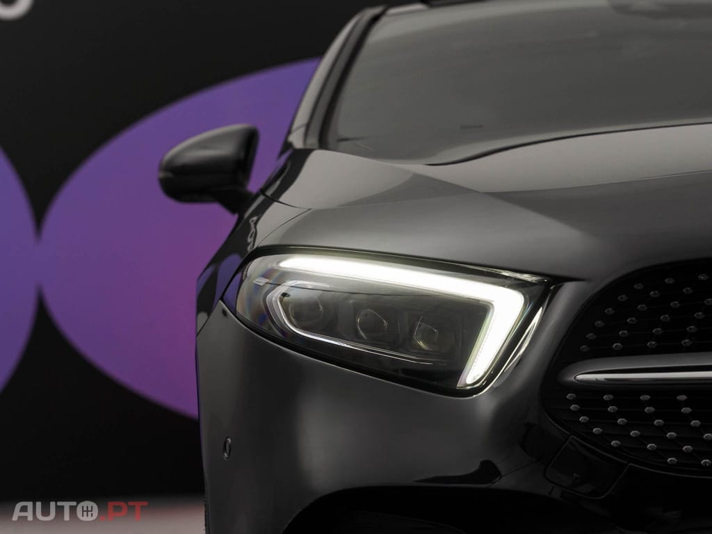 Mercedes-Benz A 250 e AMG Line