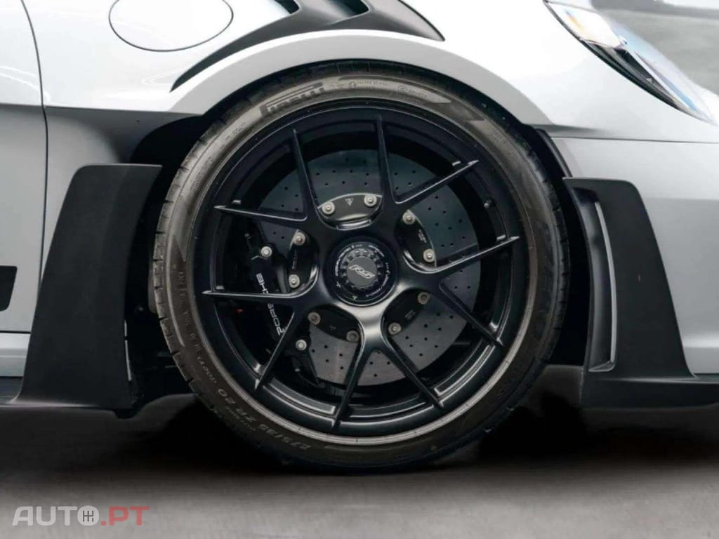 Porsche 992 GT3 RS/WEISSACH/PCCB