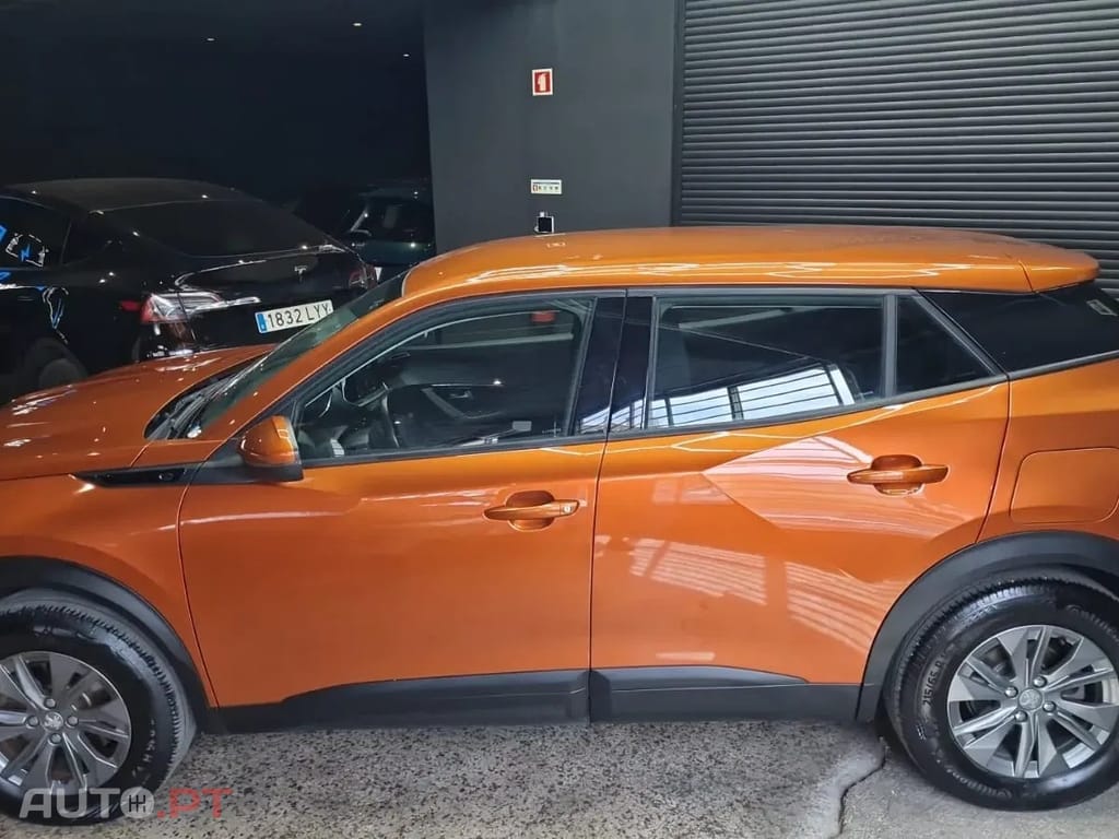 Peugeot E-2008 50 kWh Active Pack