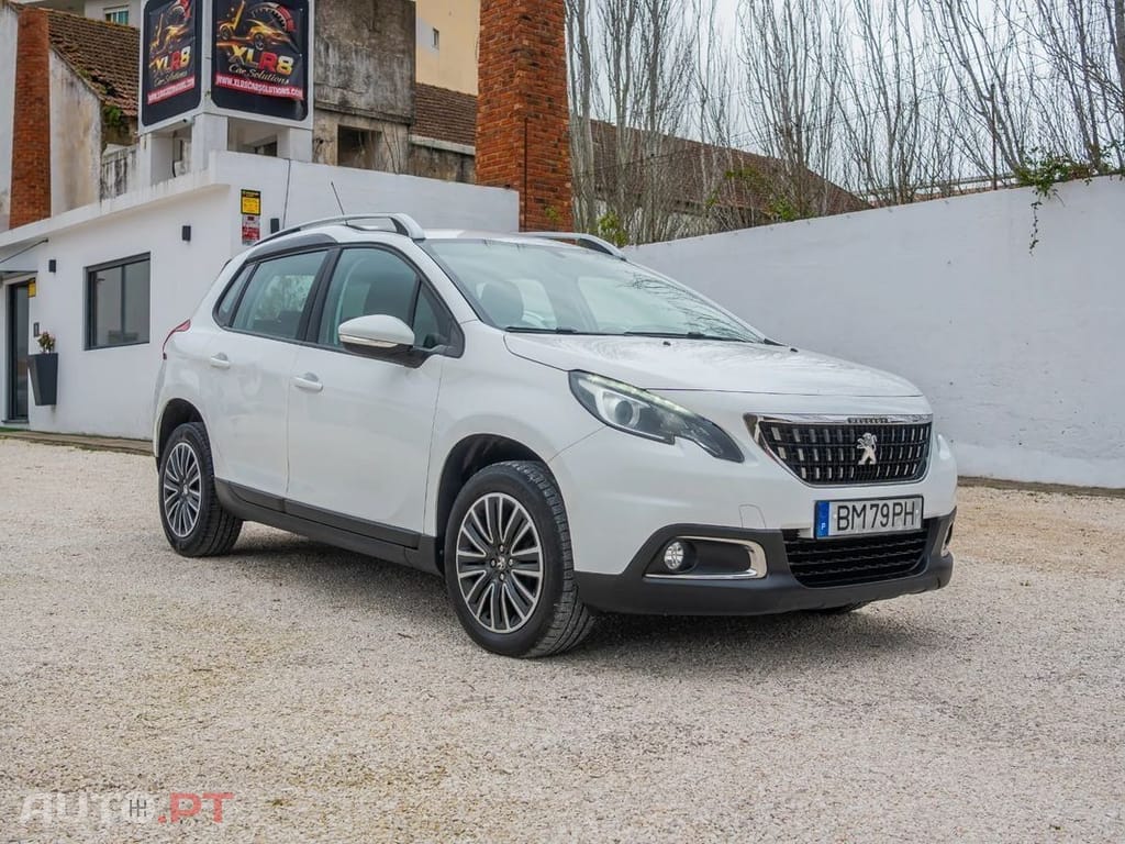 Peugeot 2008 PureTech 110 GPF Stop&Start EAT6 Signature