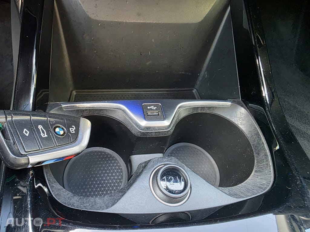 BMW 216 d Pack Desportivo M