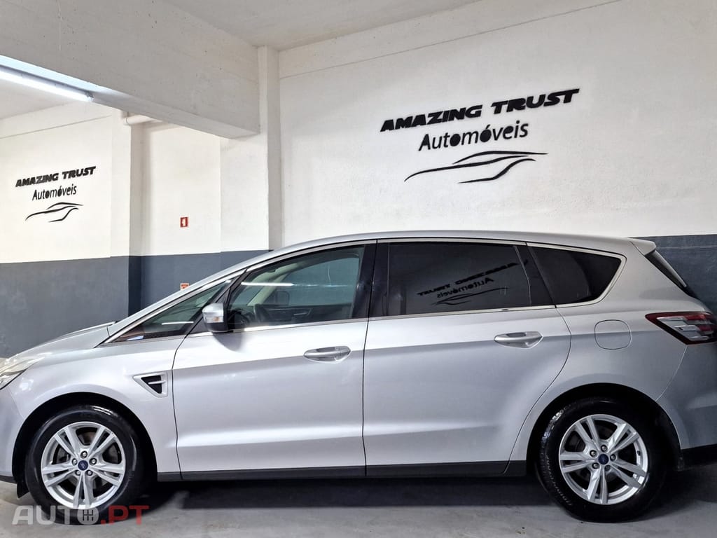 Ford S-Max 2.0 TDCi Titanium