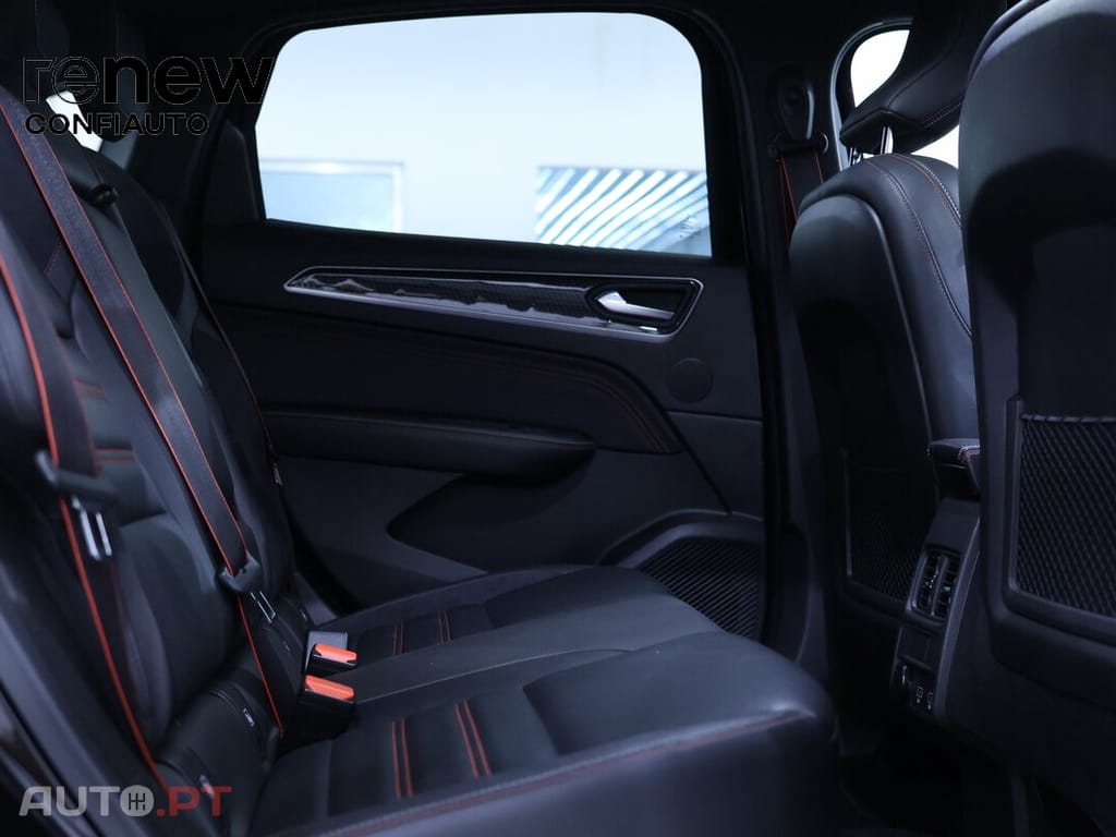 Renault Arkana RS LINE E-TECH HIBRIDO140