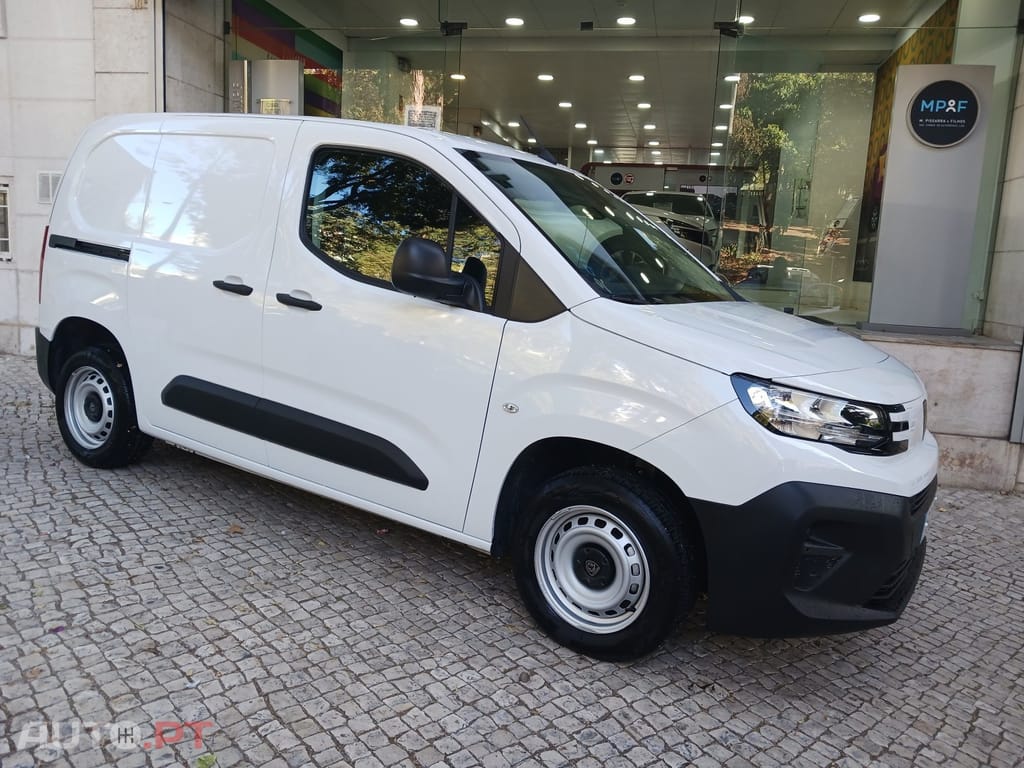 Peugeot Partner 1.5 BlueHDi Pro Standard Plus