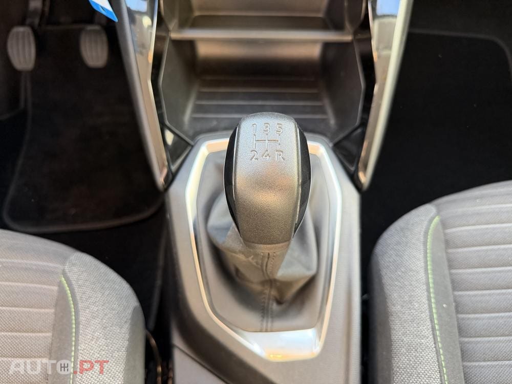 Peugeot 208 PureTech 75 Allure Pack