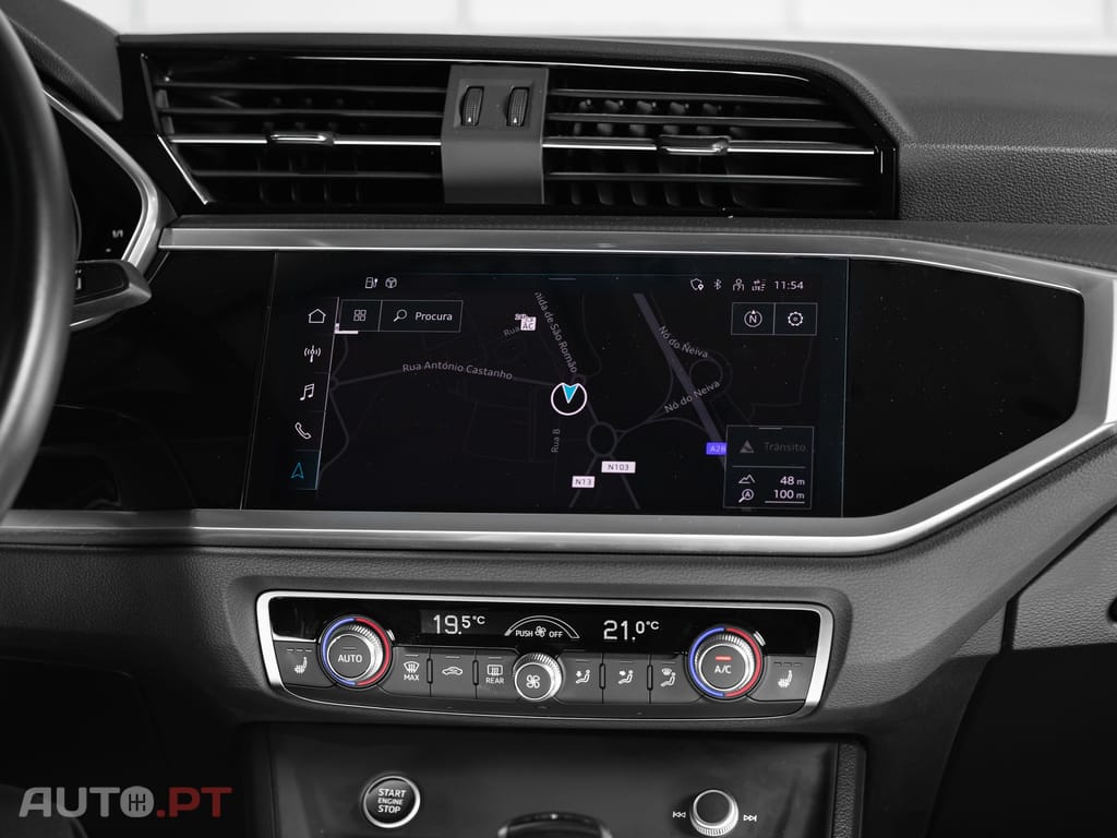 Audi Q3 45 TFSIe S line S tronic