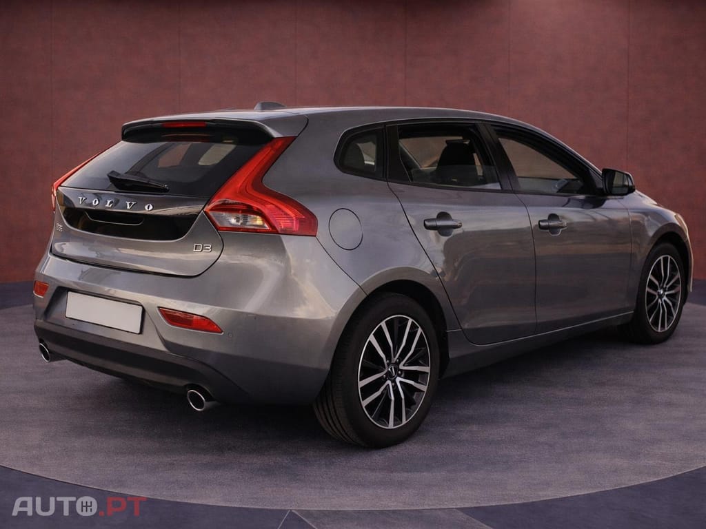Volvo V40 Momentum