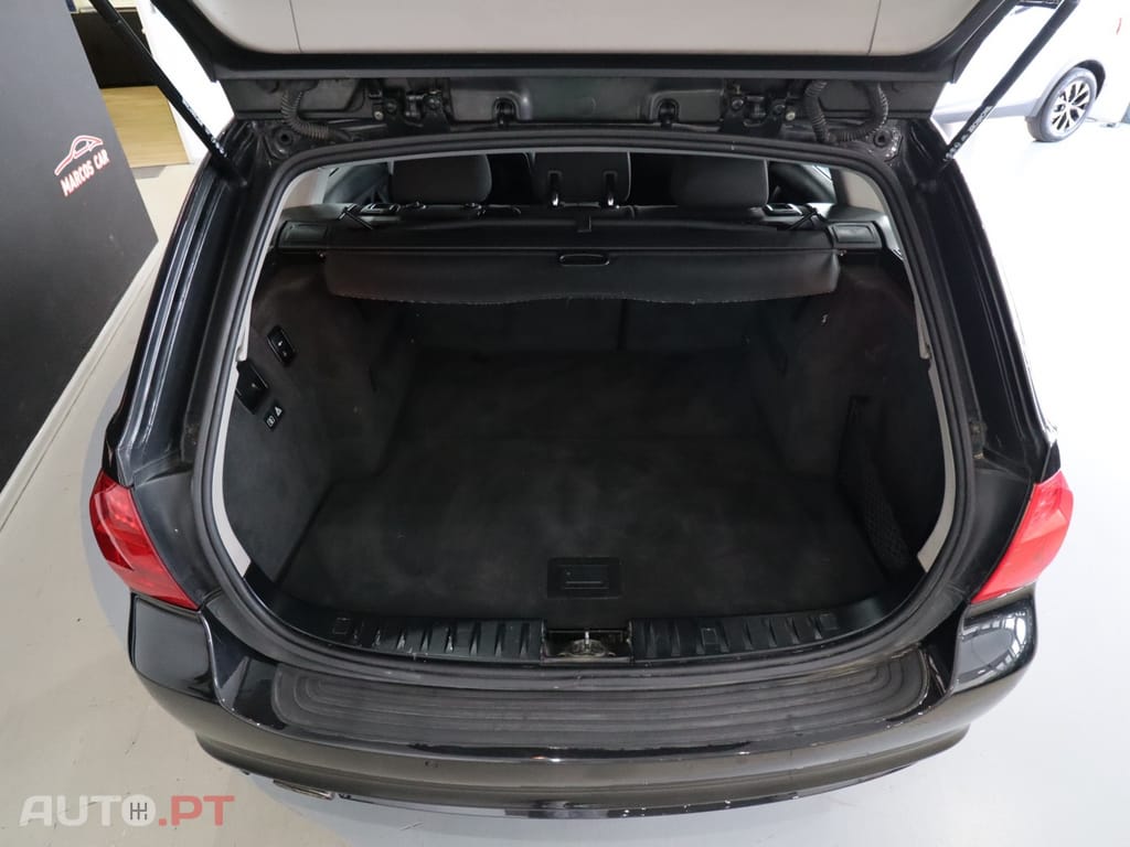 BMW 320 d Touring Navigation
