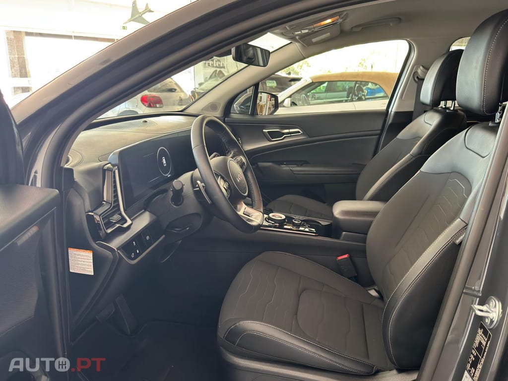 Kia Sportage 1.6 T-GDi PHEV Tech+SRF