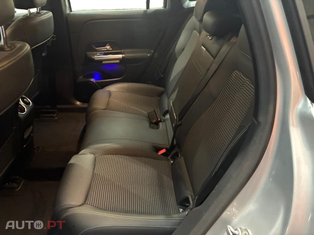 Mercedes-Benz EQA 250 Business Line