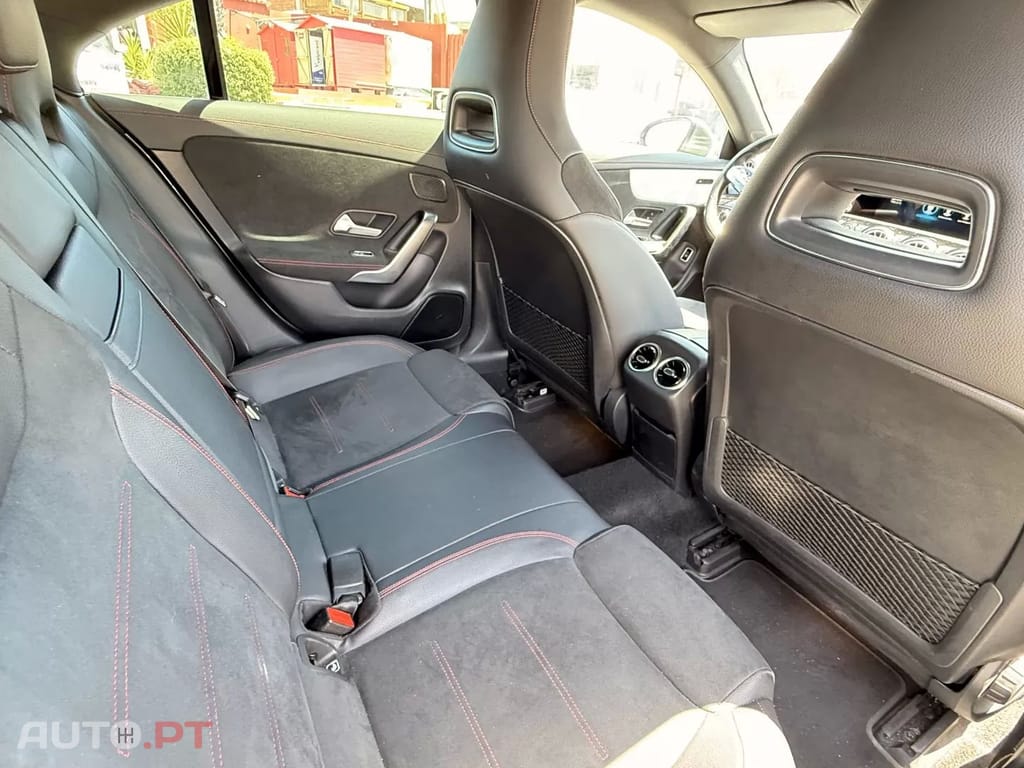 Mercedes-Benz CLA 180 d Shooting Brake AMG Line Aut.