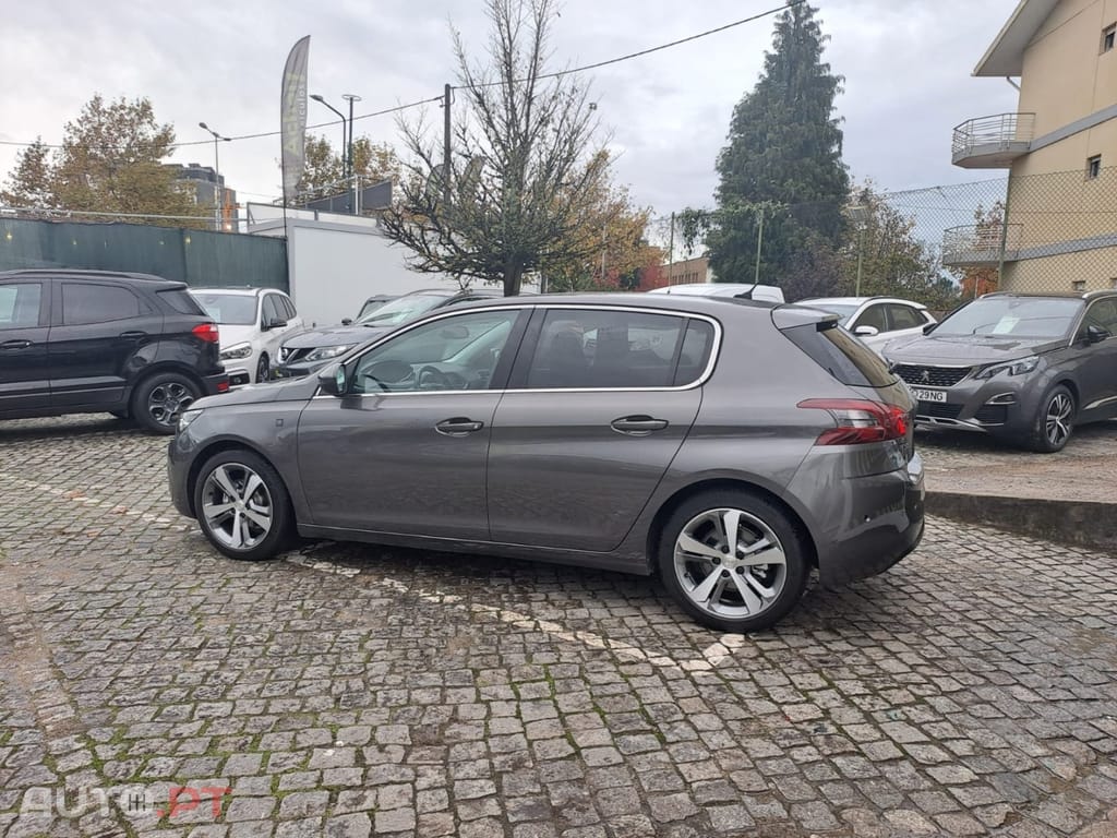 Peugeot 308 PureTech 110 Stop & Start Allure