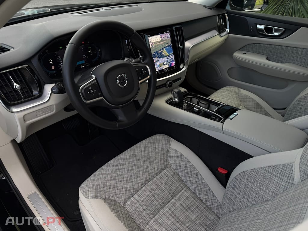 Volvo V60 2.0 T6 AWD TE Essential