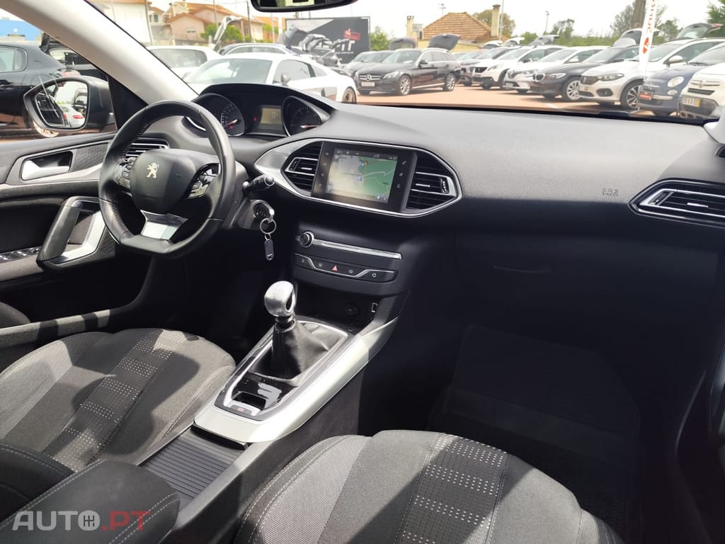 Peugeot 308 SW 1.6 BlueHDi Allure