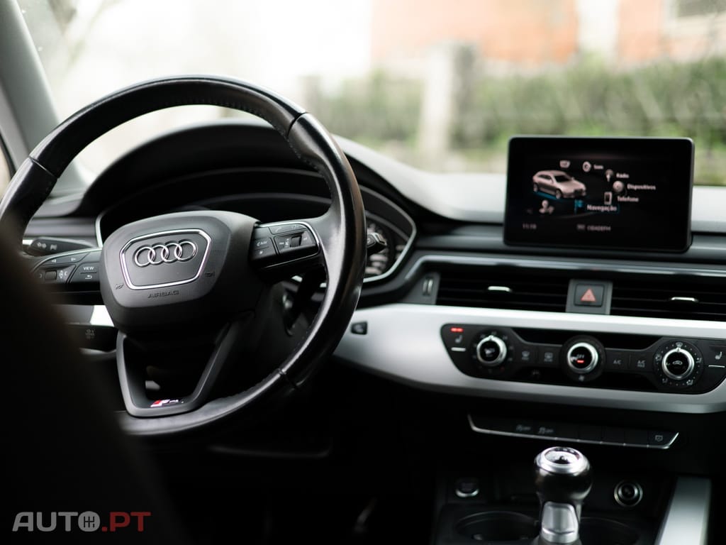Audi A4 Avant 2.0 TDI Design