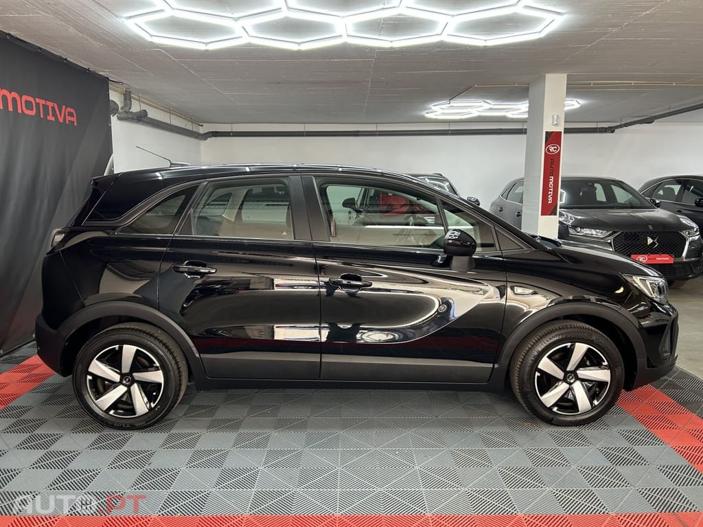Opel Crossland 1.2 Business Edition