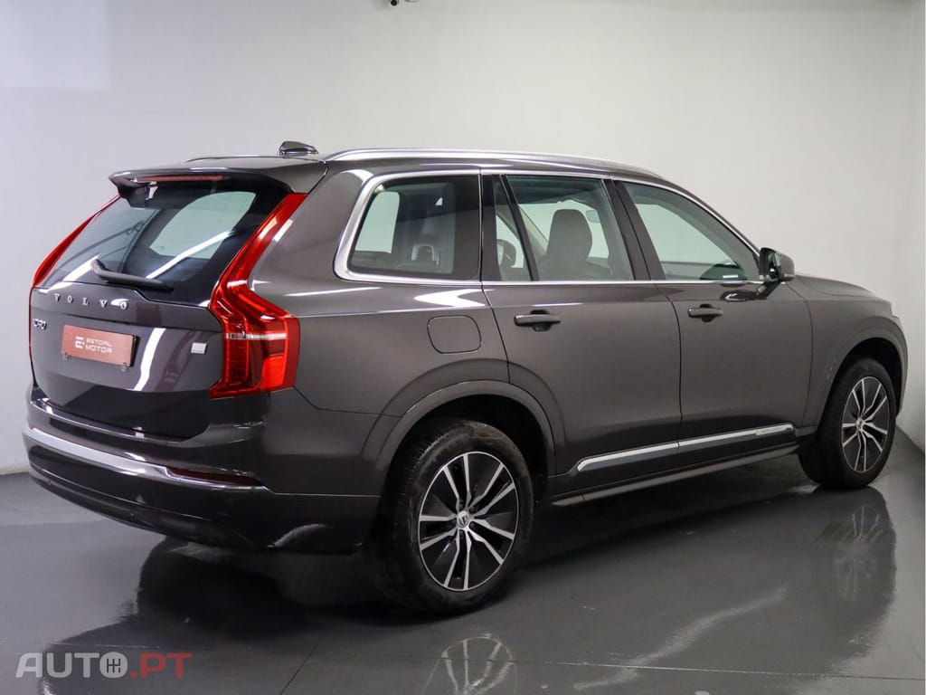Volvo XC90 2.0 T8 PHEV Core AWD