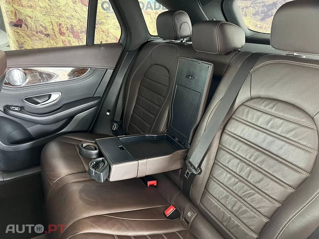 Mercedes-Benz GLC 220 D 4 MATIC