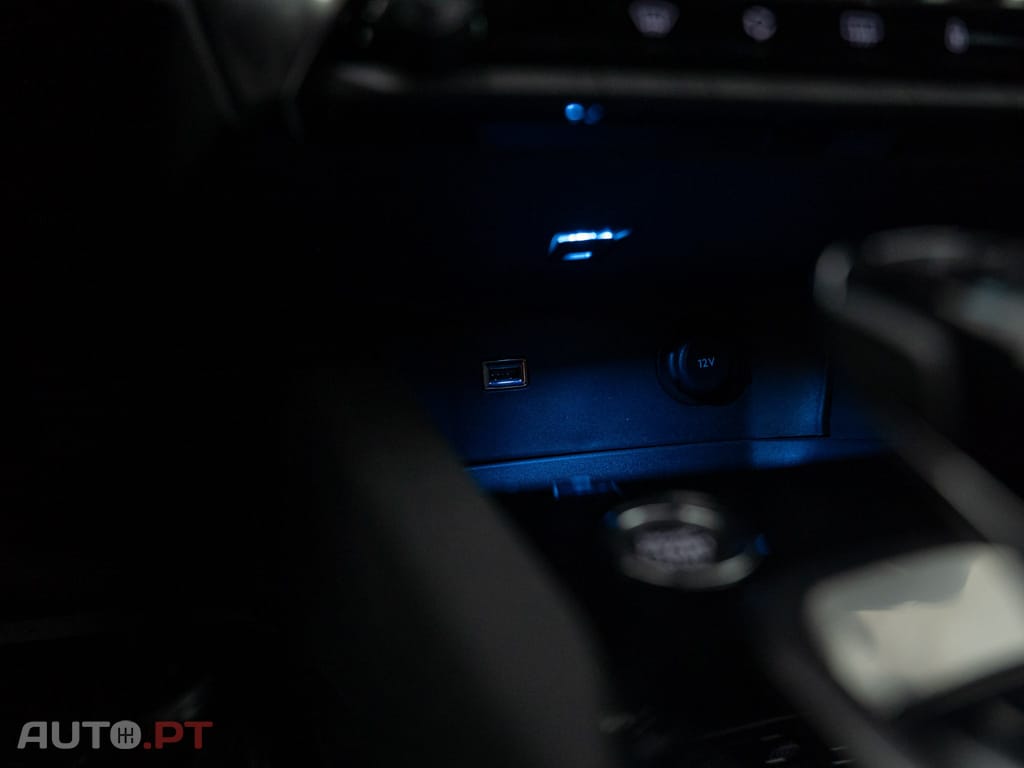 Peugeot 3008 1.5 BlueHDi GT EAT8