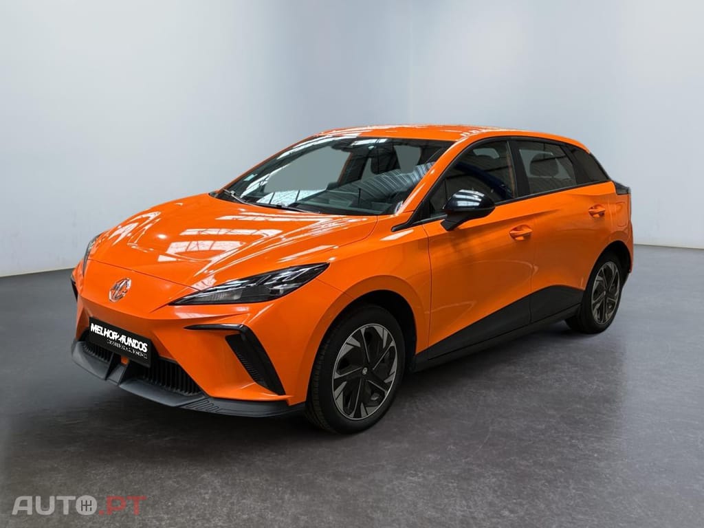 MG MG4 EV Standard 2WD