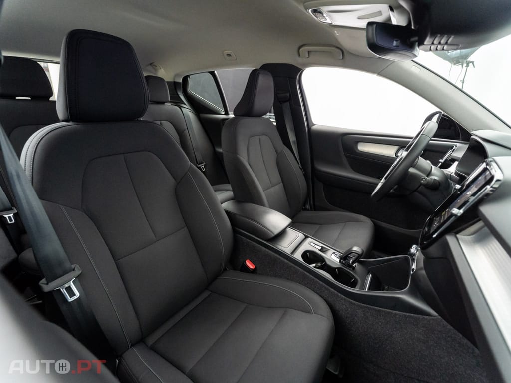 Volvo XC40 1.5 T2 Momentum Plus Geartronic