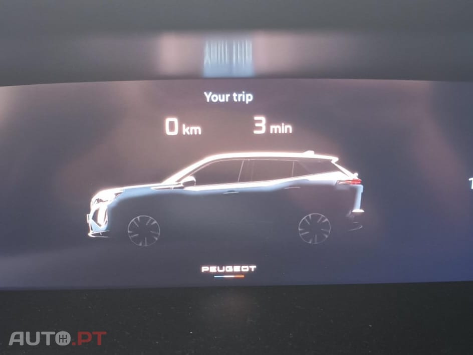 Peugeot E-2008 Allure Pack 1.2 PureTech