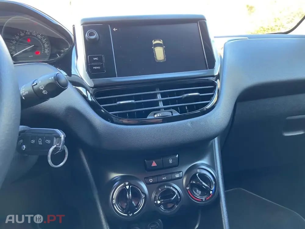 Peugeot 208 1.5 BlueHDi Active