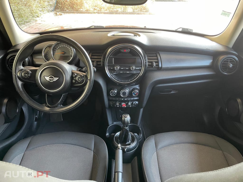 MINI Cooper One