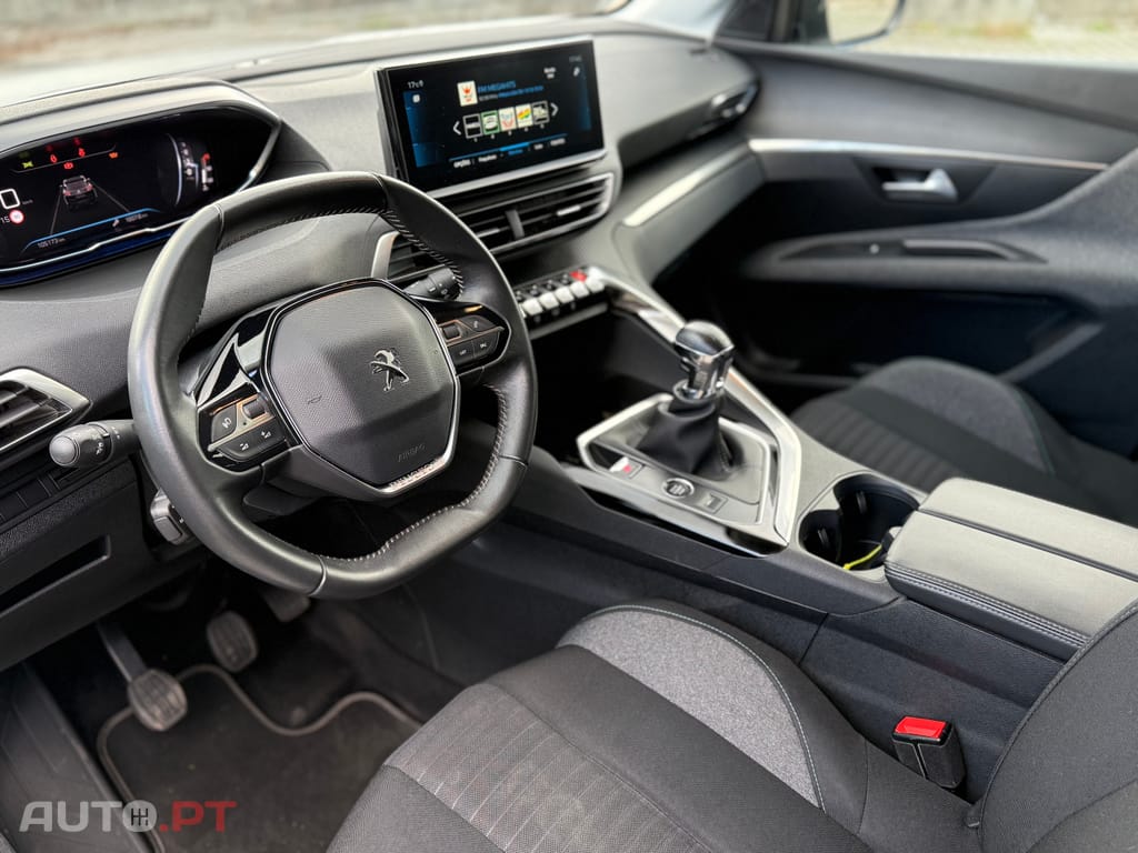 Peugeot 3008 1.5 BlueHDi Style
