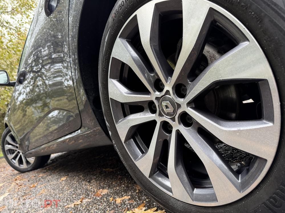 Renault Mégane TCe 140 GPF EDC TECHNO