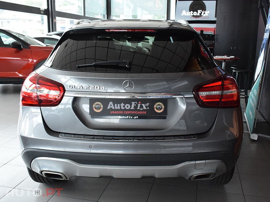 Mercedes-Benz GLA 220 d AMG Line